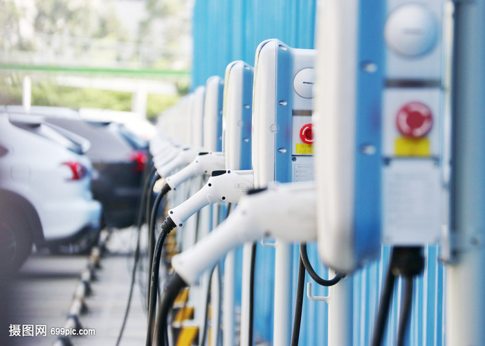 充電樁的現(xiàn)狀與未來 驅(qū)動(dòng)電動(dòng)汽車革命的關(guān)鍵